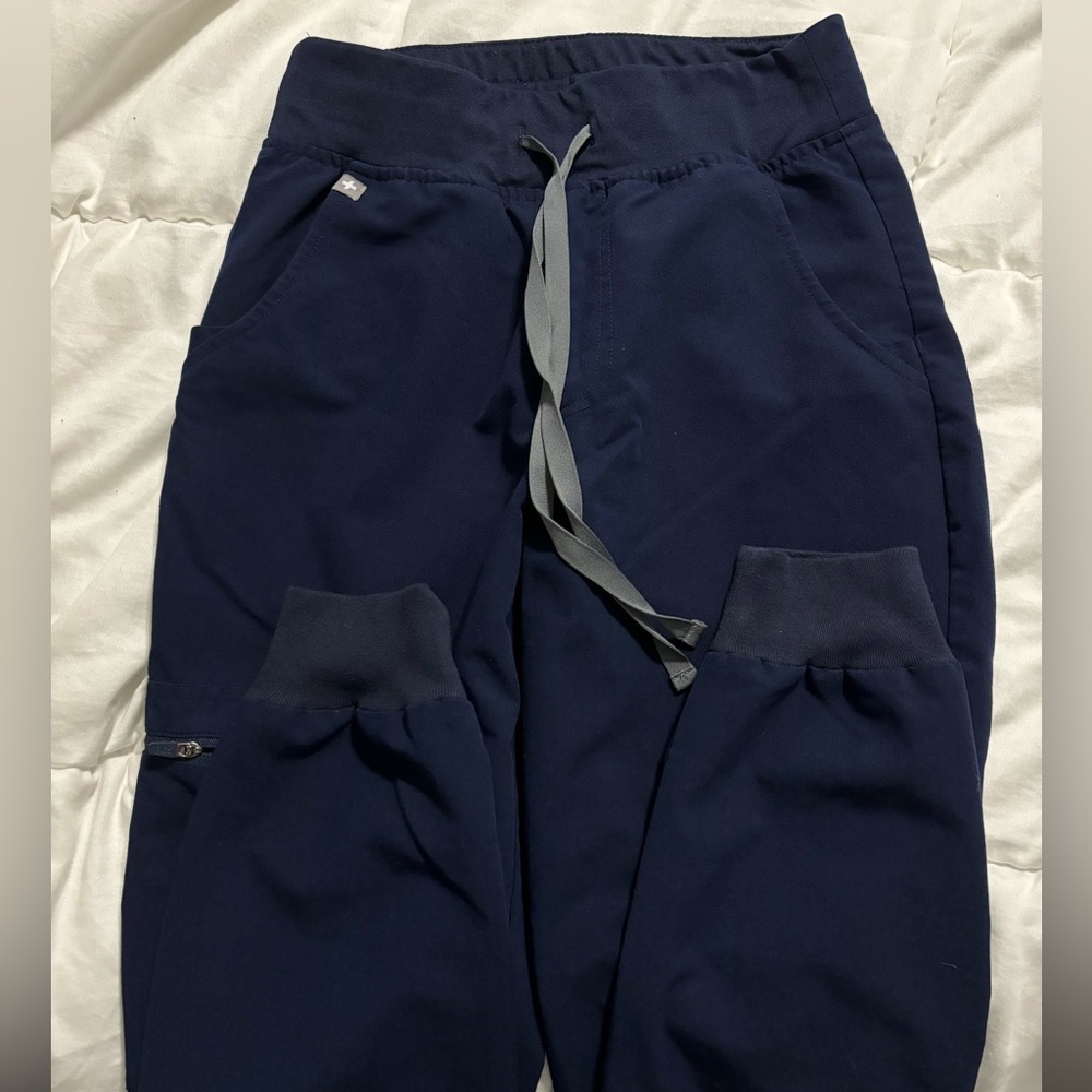 FIGS Zamora high waisted jogger scrubs navy